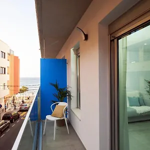 https://medano-suites-ii.adeje-hotels.com